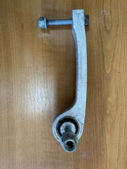 Стійка стабілізатора заднего VAG 8W0505465B