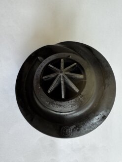 Проставка задньої пружини верхня VAG 8W0512149A