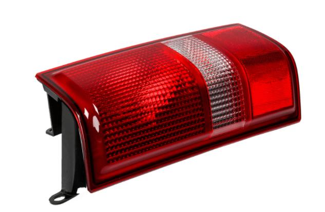 Ліхтар лівий GM 25823028 Chevrolet Express 1500