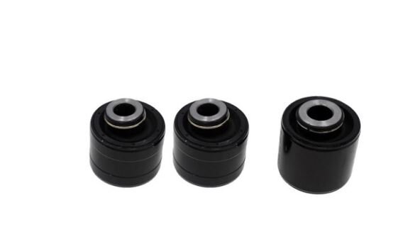Сайленблоки задньої цапфи к-кт 3шт. Market (OEM) BKK82685PR Jeep Cherokee