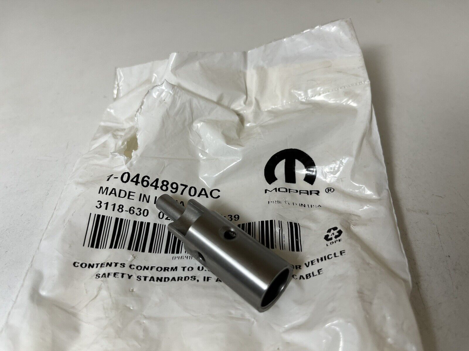 Плунжер маслонасосу MOPAR 4648970AB Jeep Wrangler; Dodge Grand Caravan, Caravan; Chrysler Town & Country, Pacifica — Двигун і Система вихлопу / Інші елементи дв